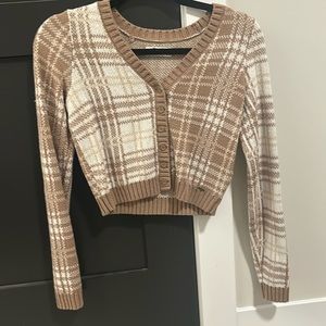 TAKING ANY OFFER! Hollister White and Brown Button Down V-Neck Sweater